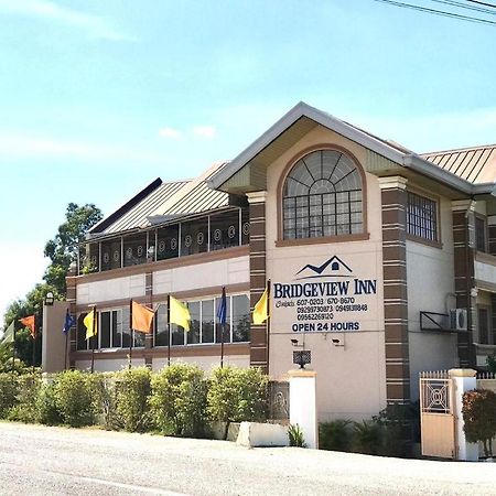 Bridgeview Hotel Laoag Esterno foto