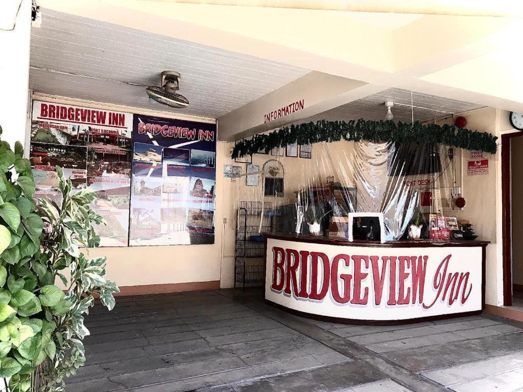 Bridgeview Hotel Laoag Esterno foto